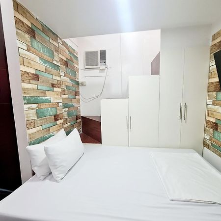 Dasma Lofts Hotel Near Dela Salle Dasma ダスマリニャス エクステリア 写真
