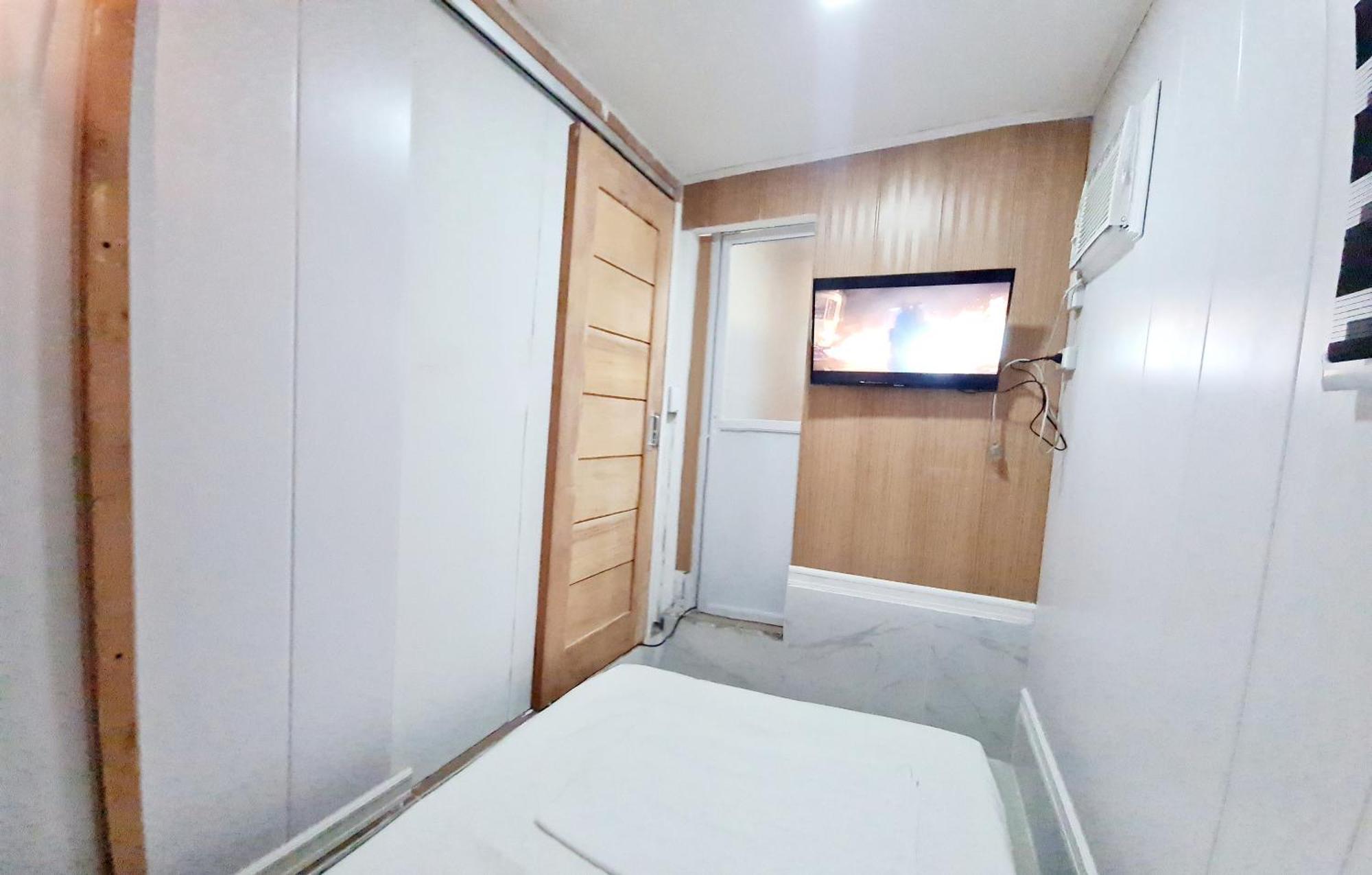 Dasma Lofts Hotel Near Dela Salle Dasma ダスマリニャス エクステリア 写真