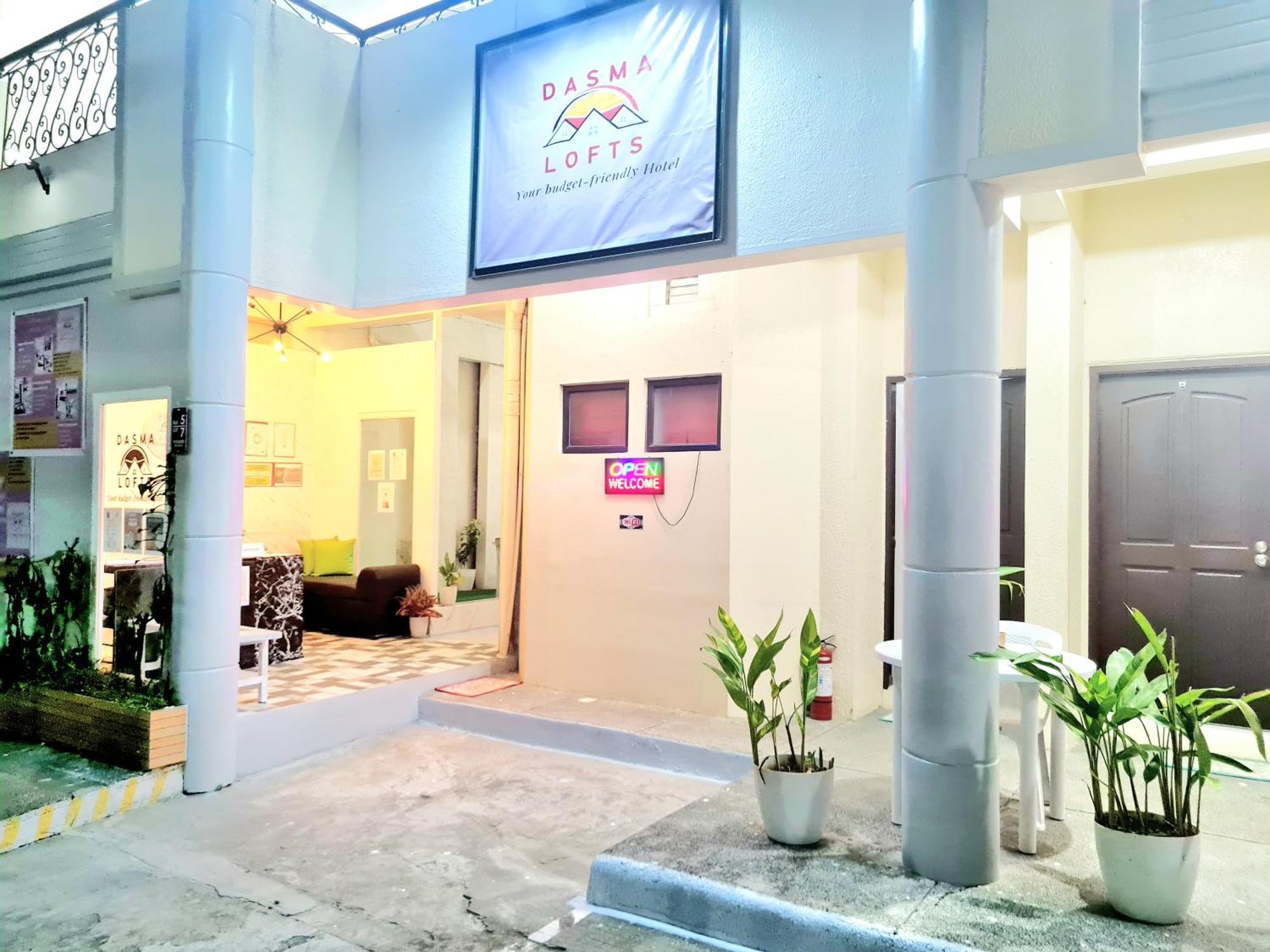 Dasma Lofts Hotel Near Dela Salle Dasma ダスマリニャス エクステリア 写真