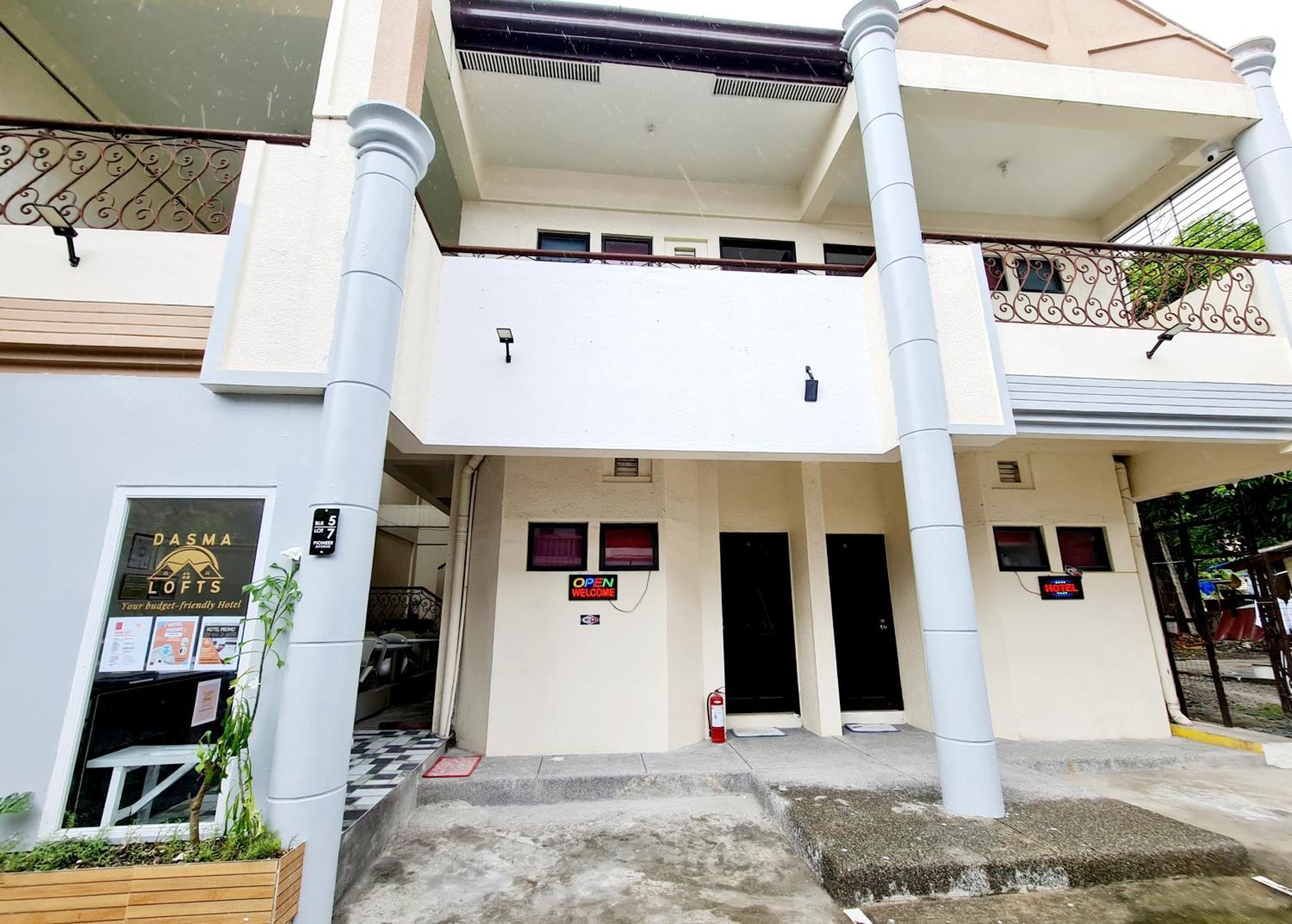 Dasma Lofts Hotel Near Dela Salle Dasma ダスマリニャス エクステリア 写真